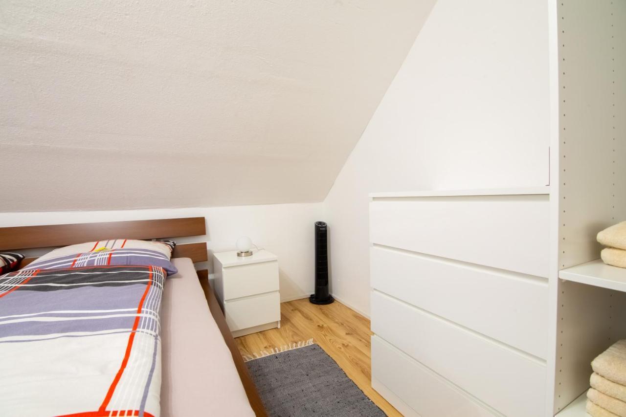 Ferienwohnung Oberhausen Alstaden Extérieur photo